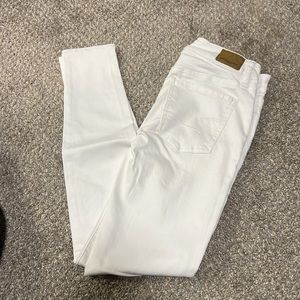 NEW AE White Jeggings